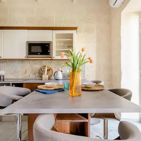 Gallo House Bed & Breakfast 3*