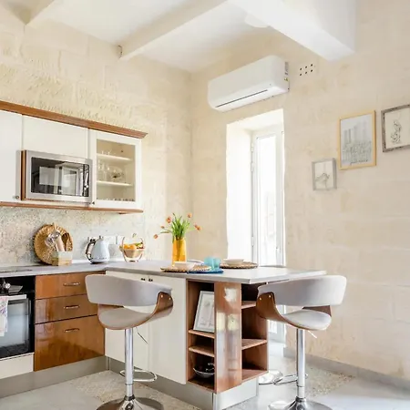 Gallo House Bed & Breakfast 3*